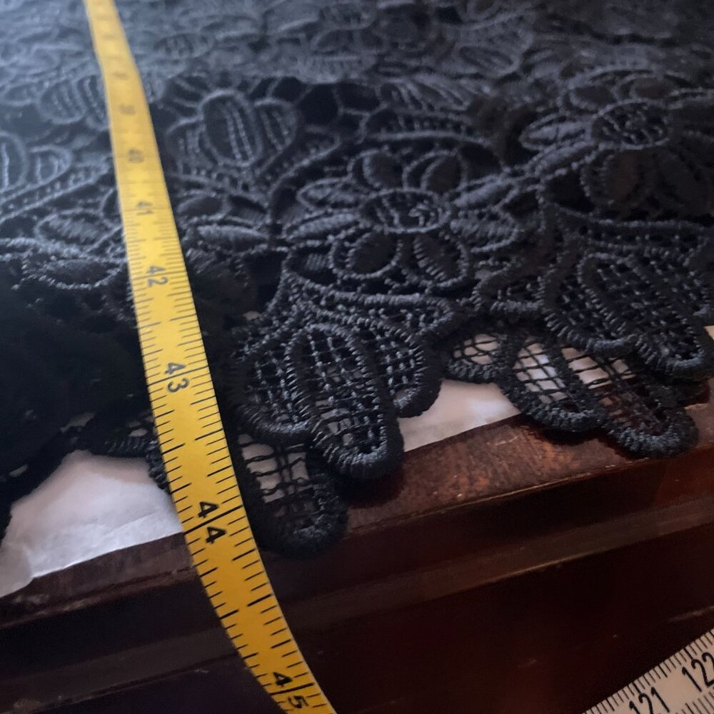 Anthropologie ML Monique Lhuillier Black Floral Lace Sheath Dress Sz 10 - Picture 13 of 16